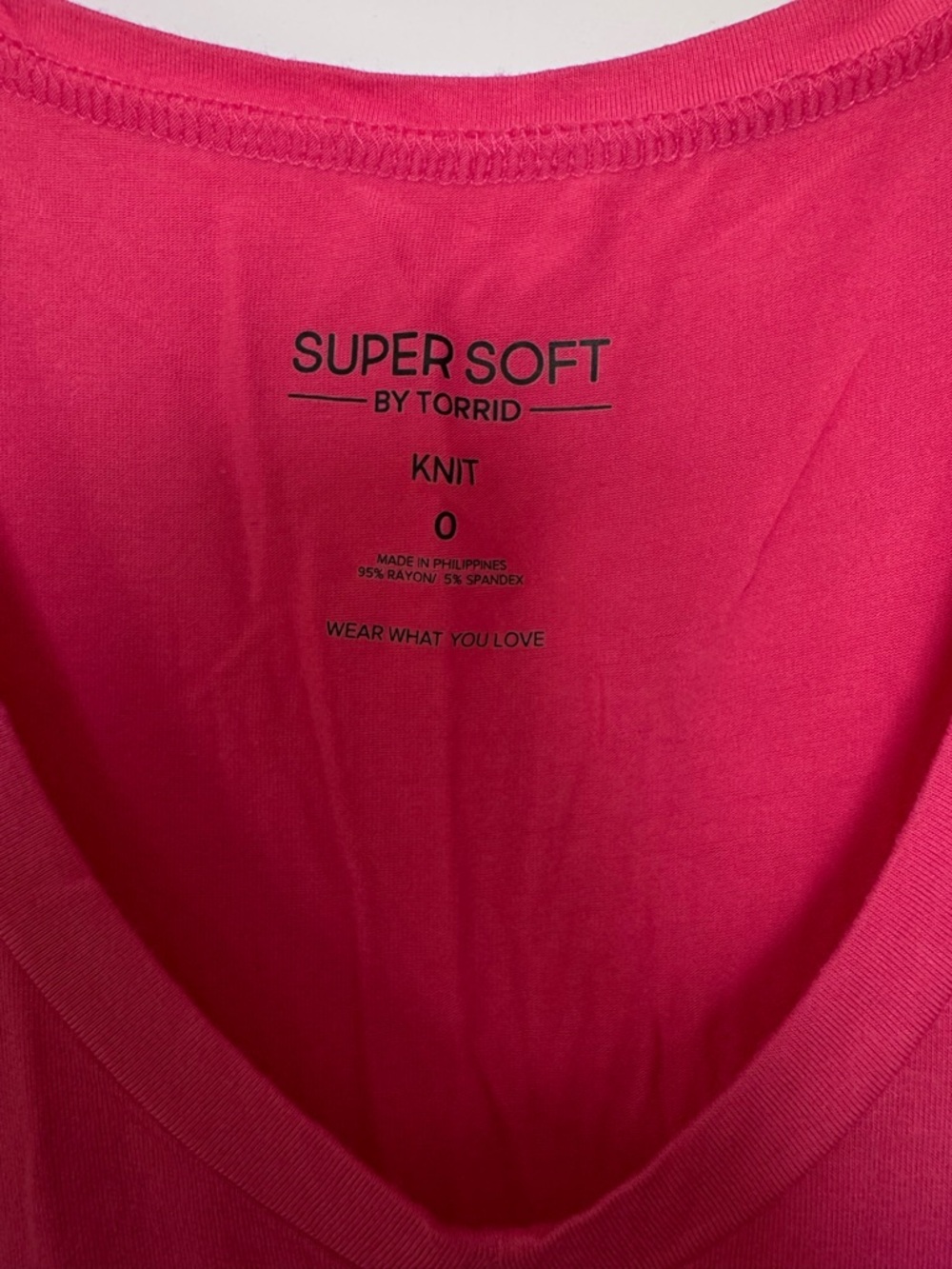 torrid Fuchsia V-Neck Short Sleeve Tee - Picture 2 of 4